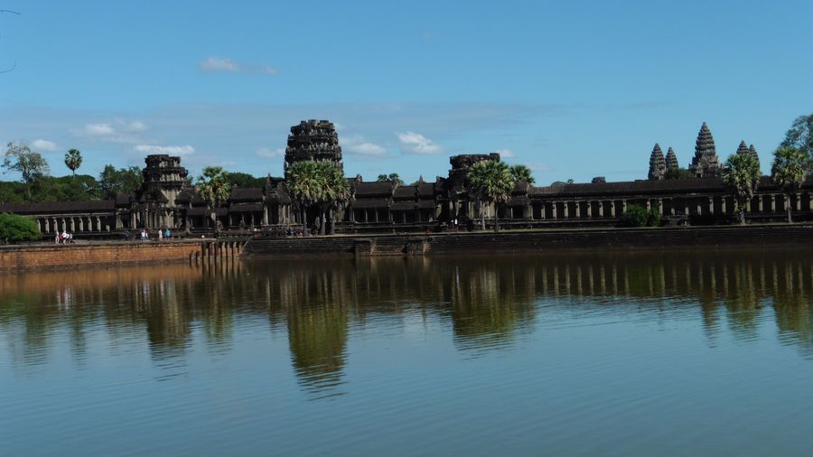 Angkor_Wat_12_eme_07.JPG